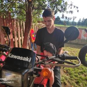 Meet your Posher, Brandon